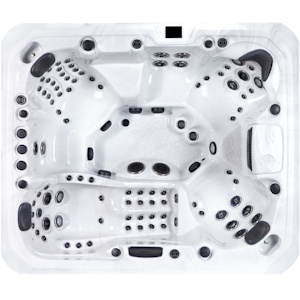 Maximus Hot Tub